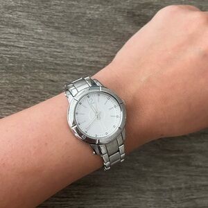 Jennifer Lopez JLO Quartz Watch